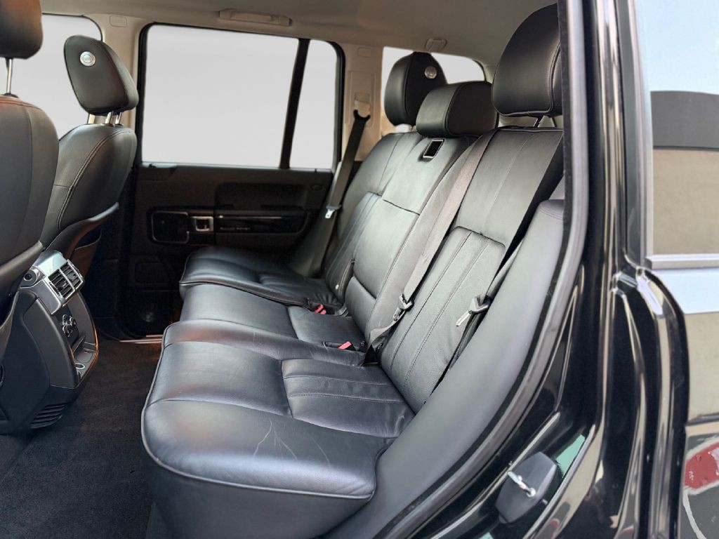 2012 Land Rover Range Rover Image 18