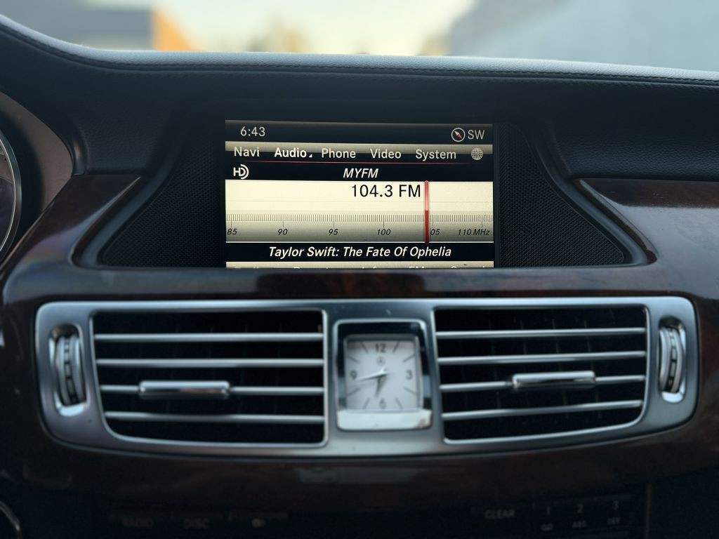 2014 Mercedes-Benz CLS-Class Image 20