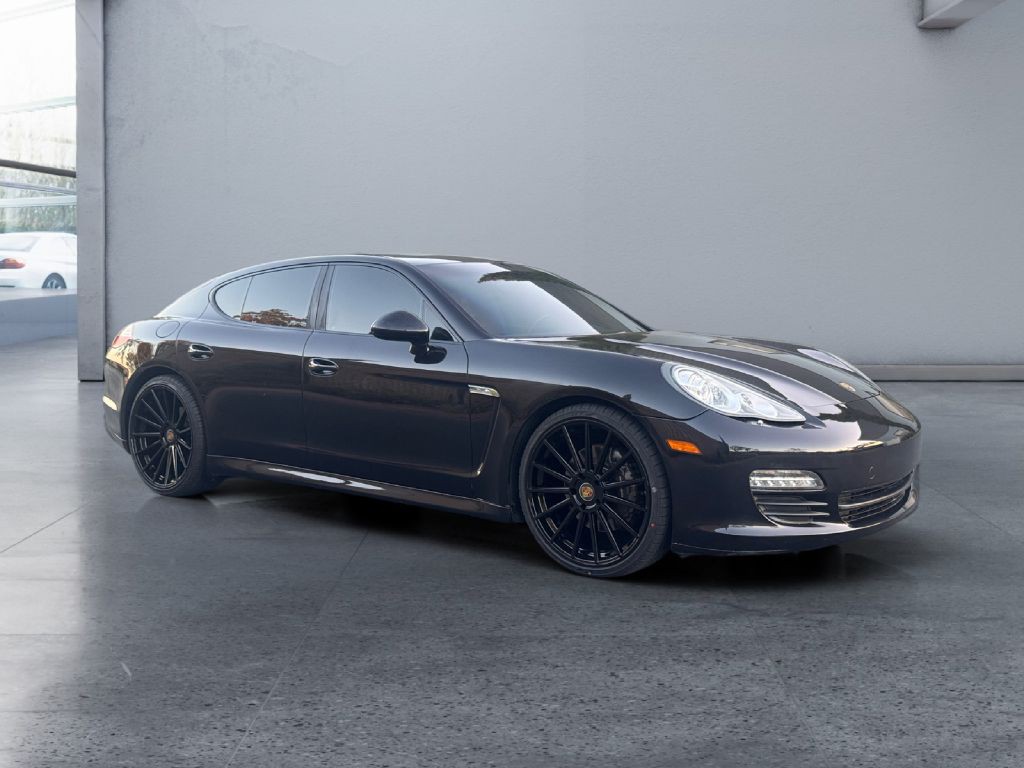 2012 Porsche Panamera Image 7