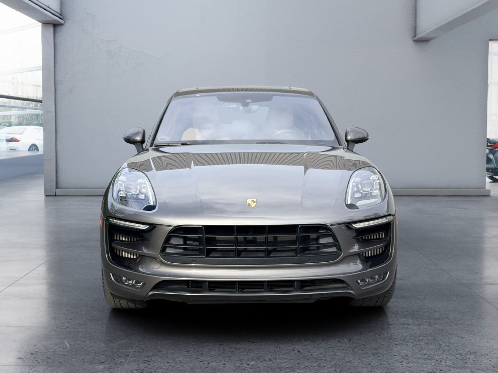 2017 Porsche Macan Image 8