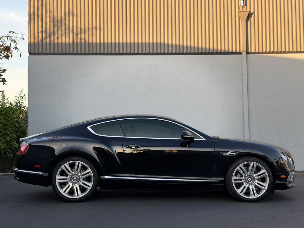 2017 Bentley Continental Image 8