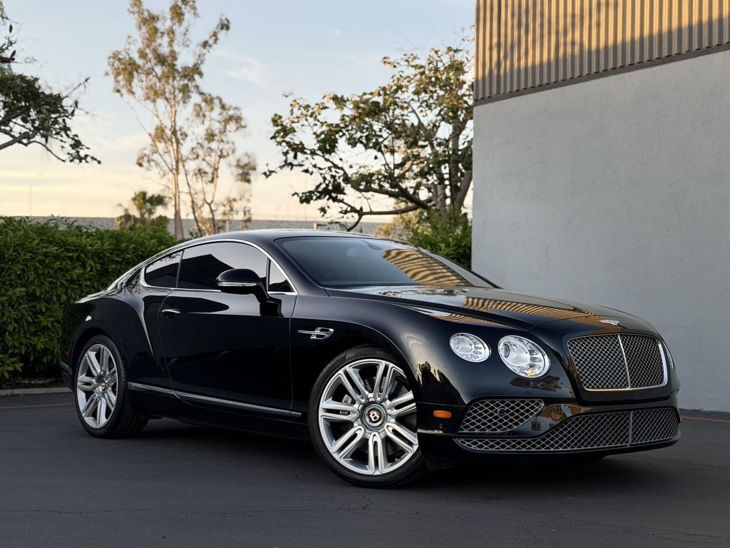 2017 Bentley Continental Image 9