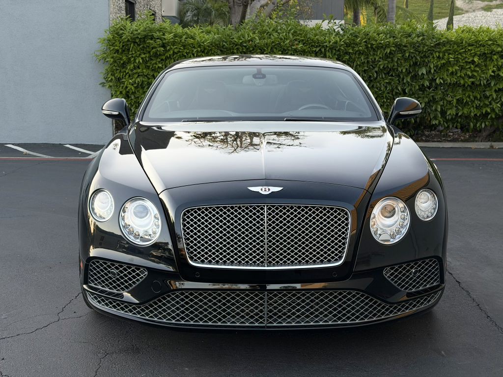 2017 Bentley Continental Image 10