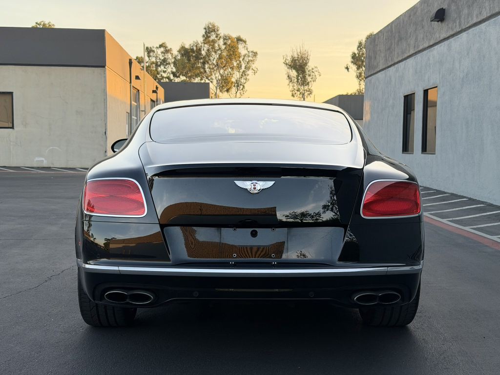 2017 Bentley Continental Image 12