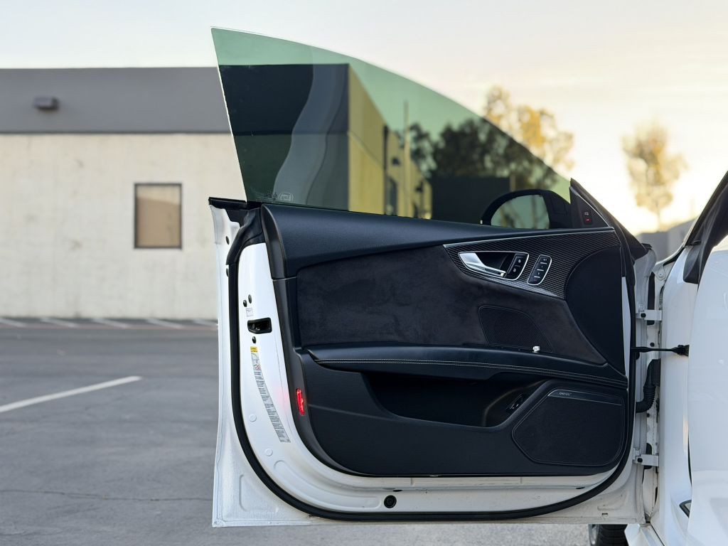 2017 Audi RS7 Image 12