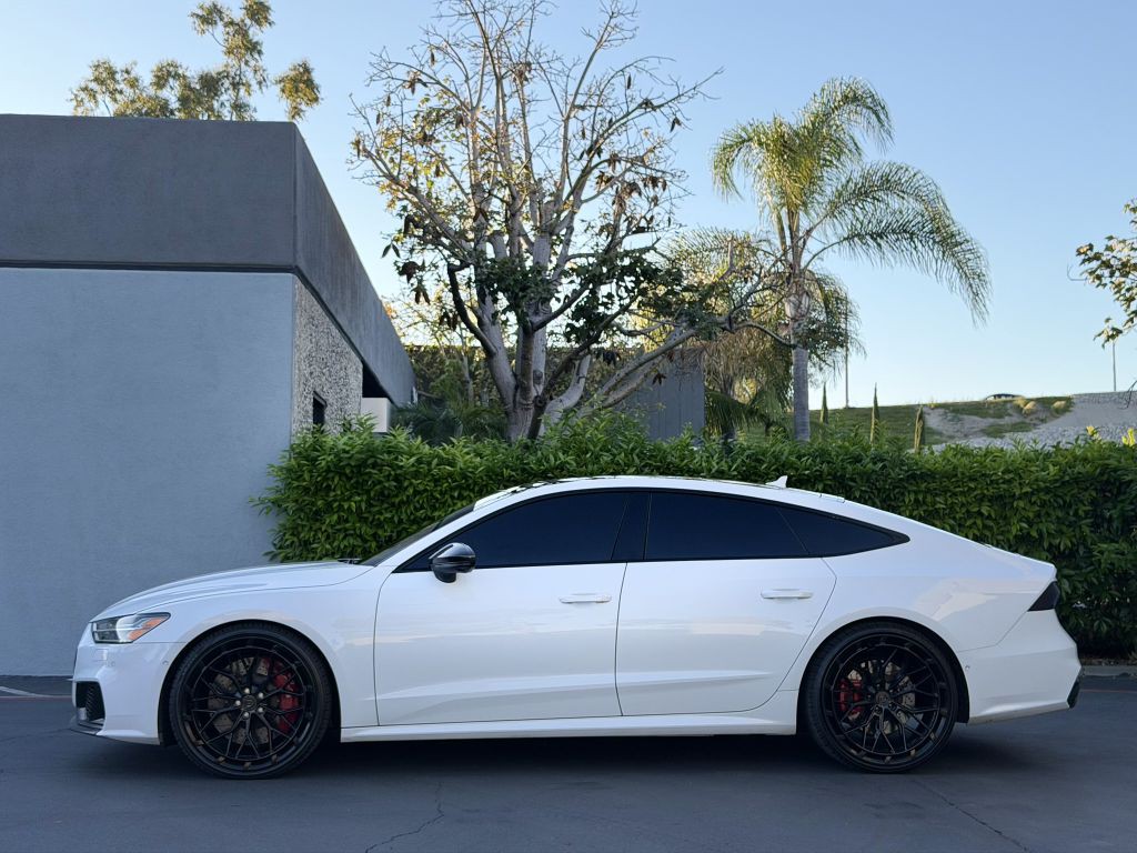 2021 Audi S7 Image 8