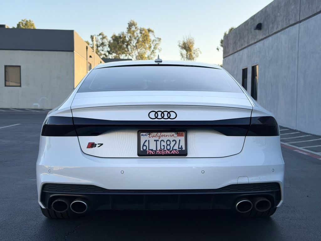 2021 Audi S7 Image 11