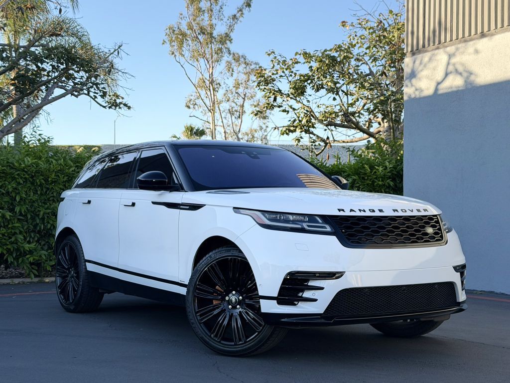 2018 Land Rover Range Rover Image 1