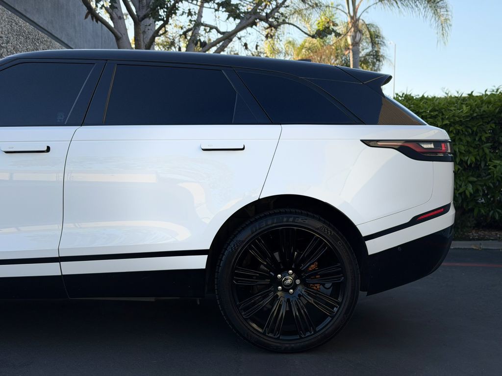 2018 Land Rover Range Rover Image 10