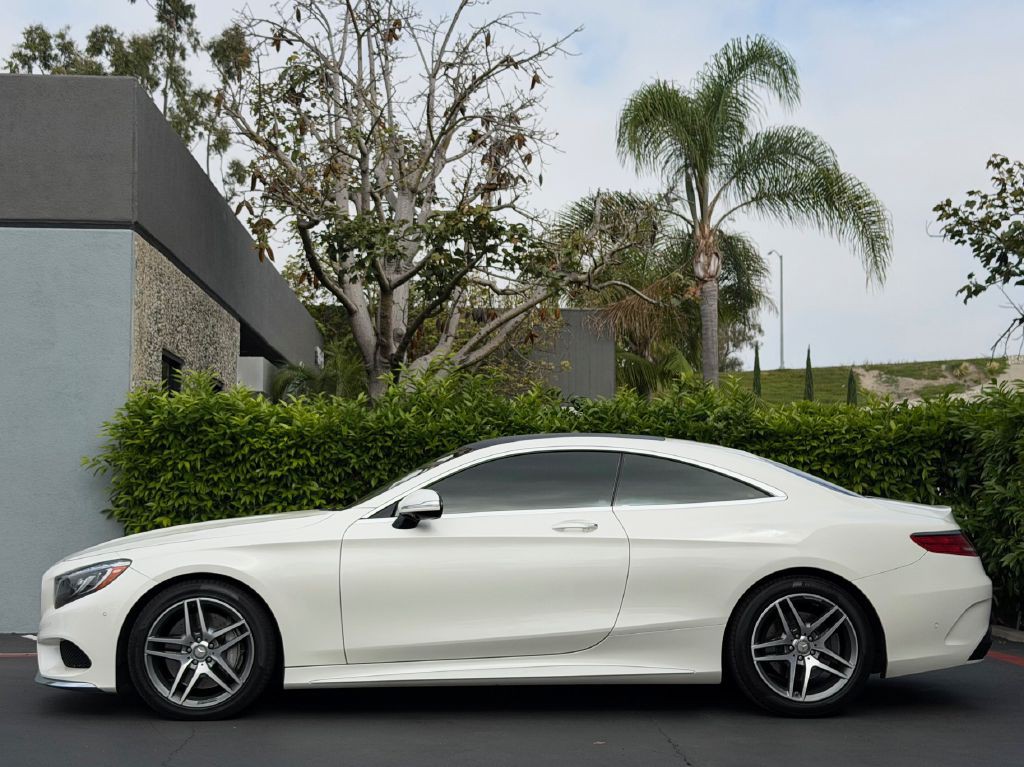 2016 Mercedes-Benz S-Class Image 4