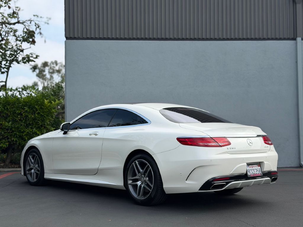 2016 Mercedes-Benz S-Class Image 9