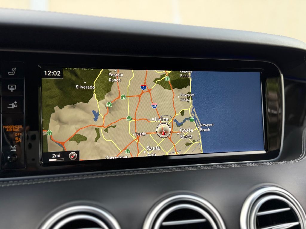 2016 Mercedes-Benz S-Class Image 23