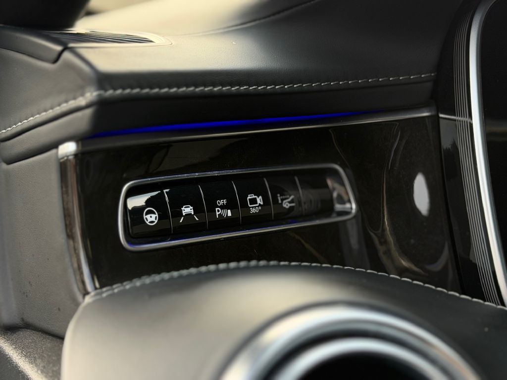 2016 Mercedes-Benz S-Class Image 28