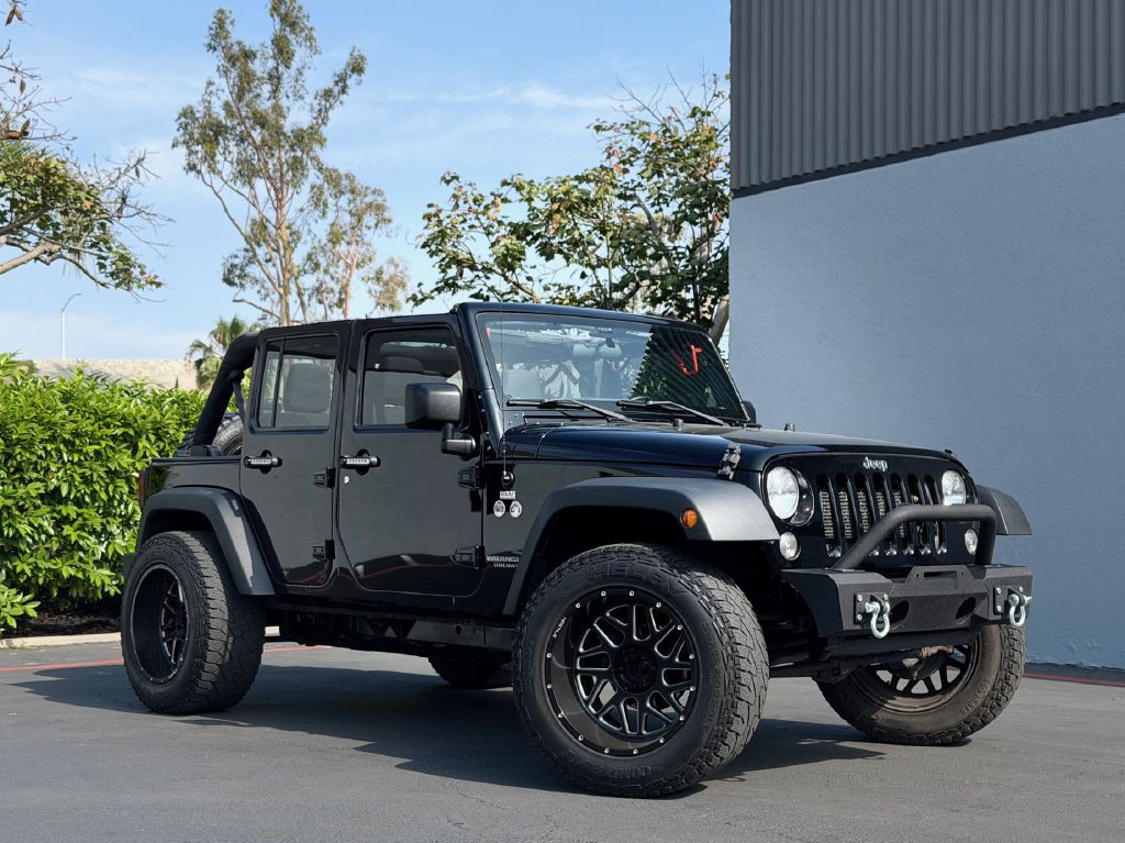 2017 Jeep Wrangler Unlimited Image 2