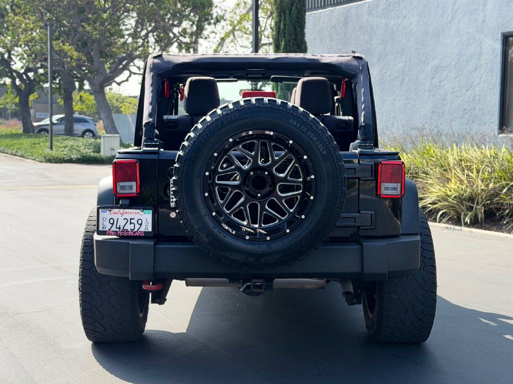 2017 Jeep Wrangler Unlimited Image 10