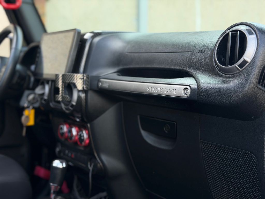 2017 Jeep Wrangler Unlimited Image 20