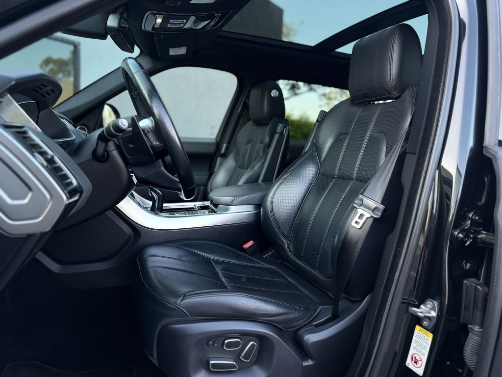 2015 Land Rover Range Rover Sport Image 19
