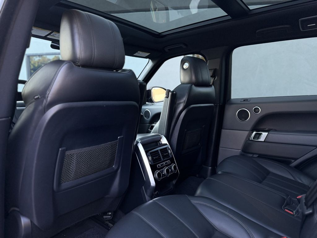 2015 Land Rover Range Rover Sport Image 20