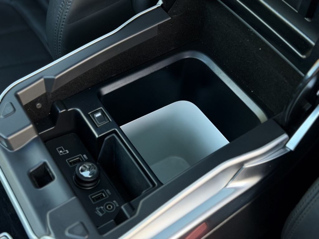 2015 Land Rover Range Rover Sport Image 40