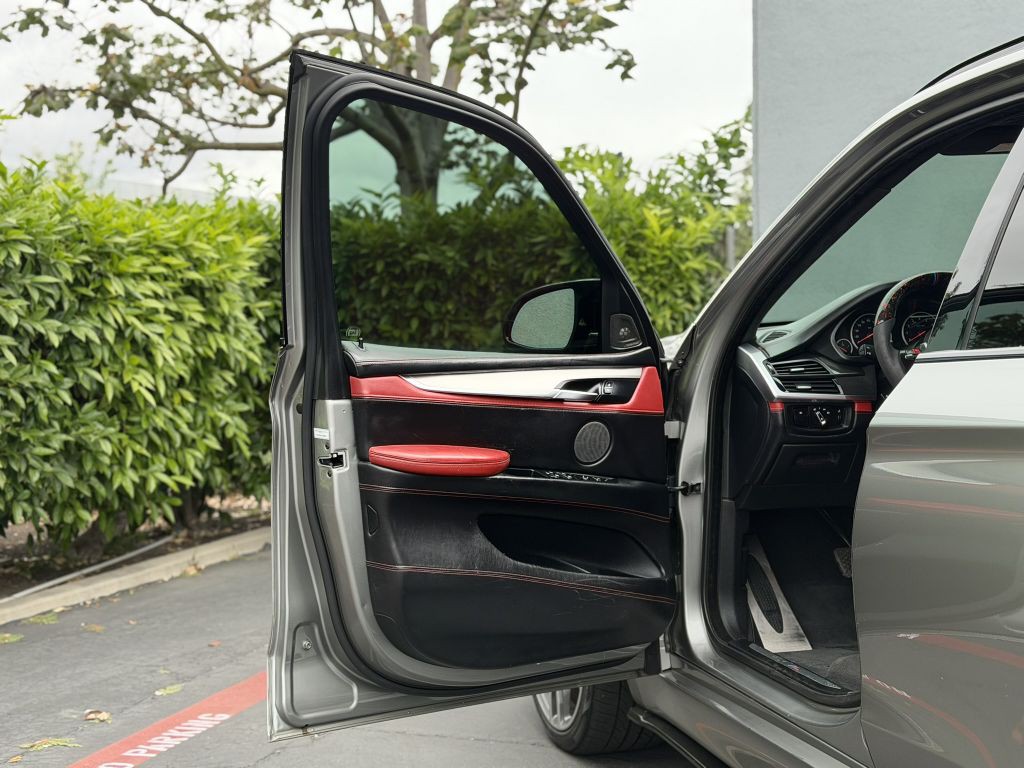 2015 BMW X5 Image 13