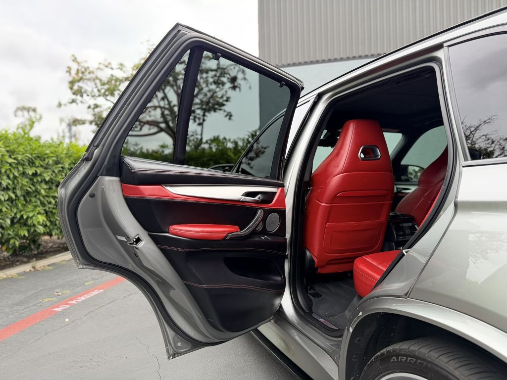 2015 BMW X5 Image 18