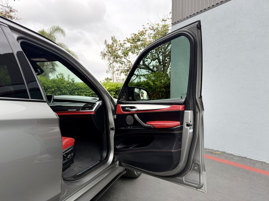 2015 BMW X5 Image 22