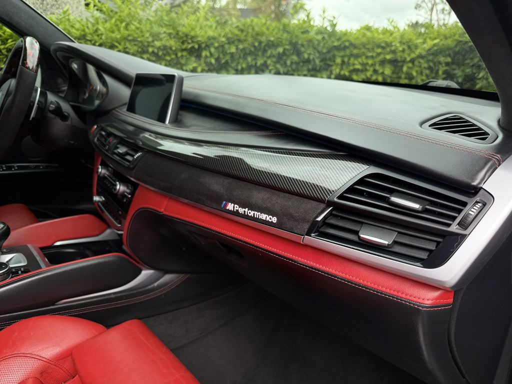 2015 BMW X5 Image 24