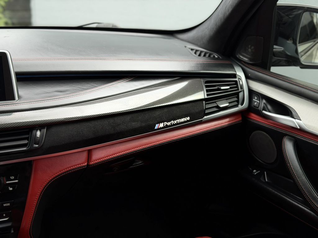 2015 BMW X5 Image 29