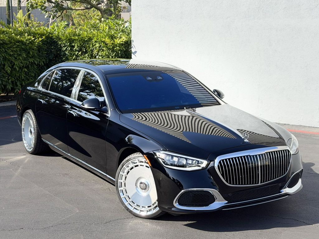 2022 Mercedes-Benz S-Class Image 2