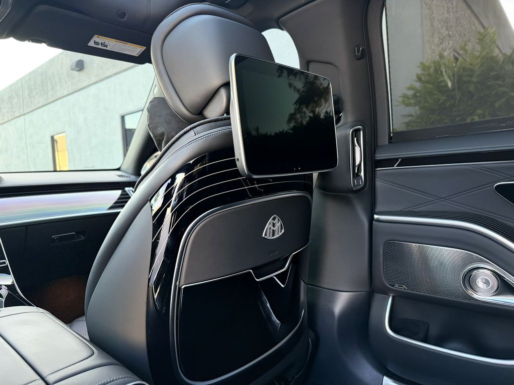 2022 Mercedes-Benz S-Class Image 31