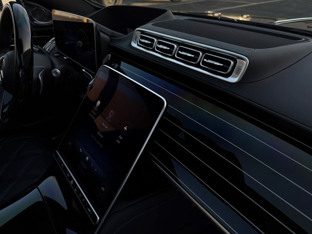 2022 Mercedes-Benz S-Class Image 40
