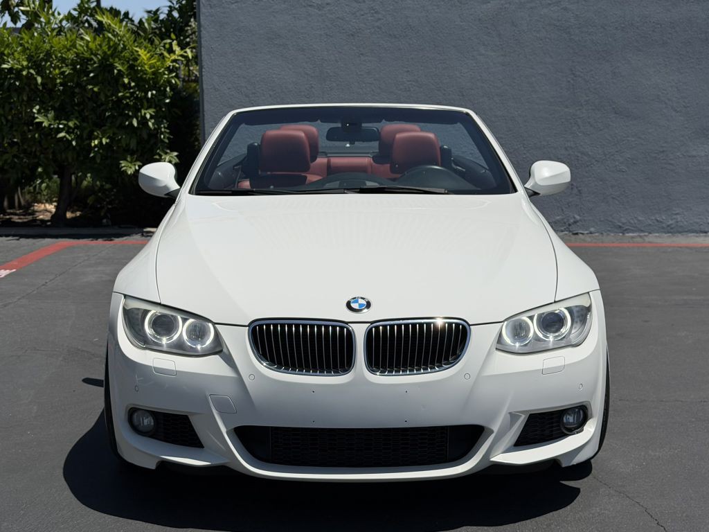 2013 BMW 3 Series Image 7
