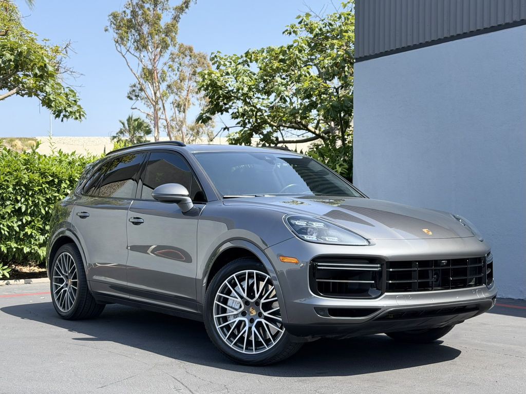 2021 Porsche Cayenne Image 1