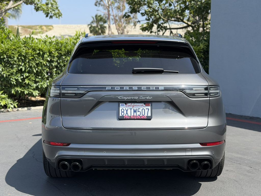 2021 Porsche Cayenne Image 11