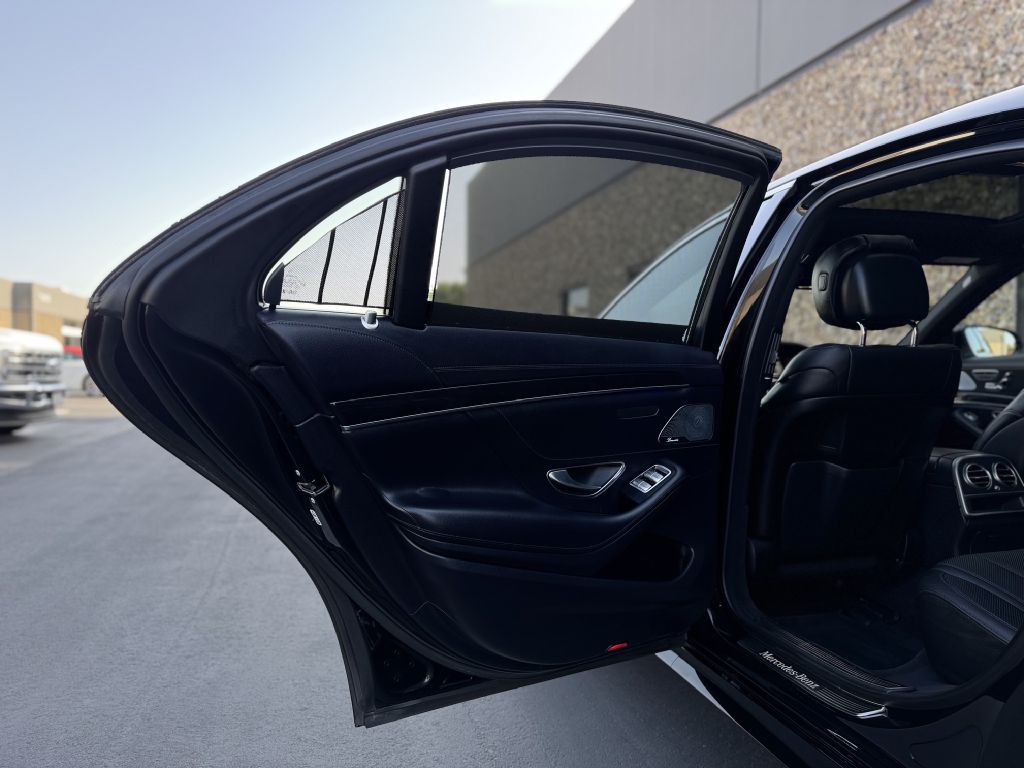 2016 Mercedes-Benz S-Class Image 18