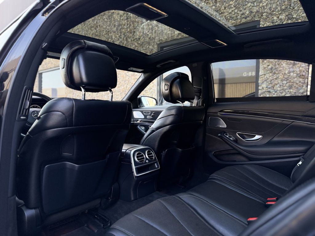 2016 Mercedes-Benz S-Class Image 19