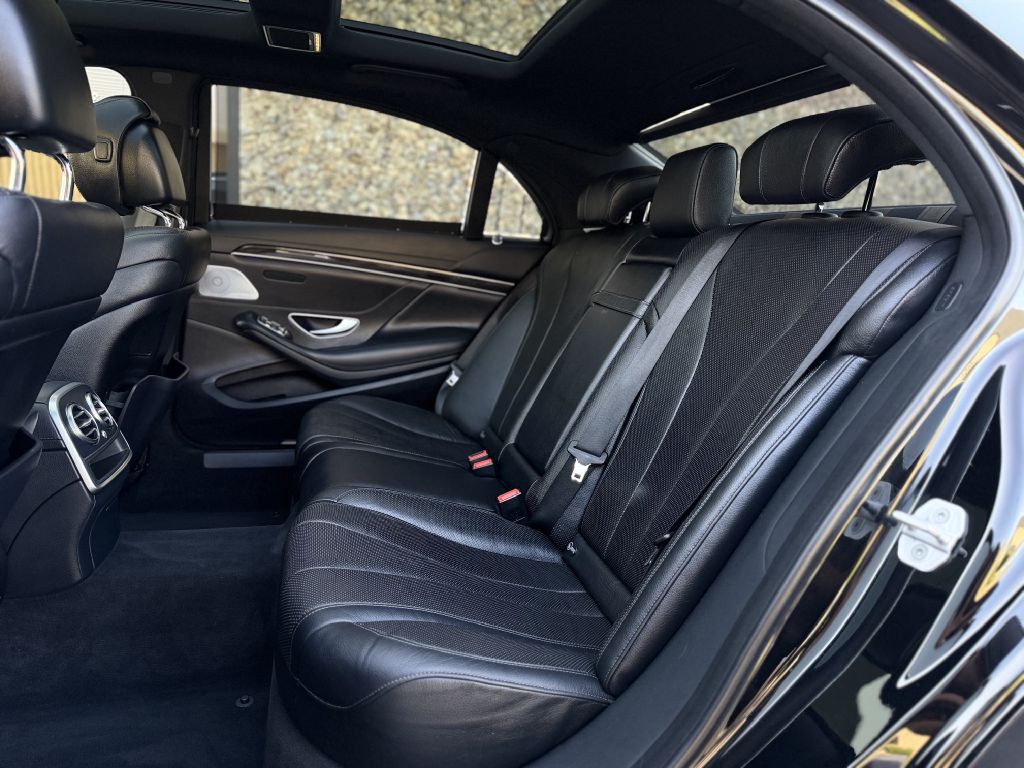 2016 Mercedes-Benz S-Class Image 20