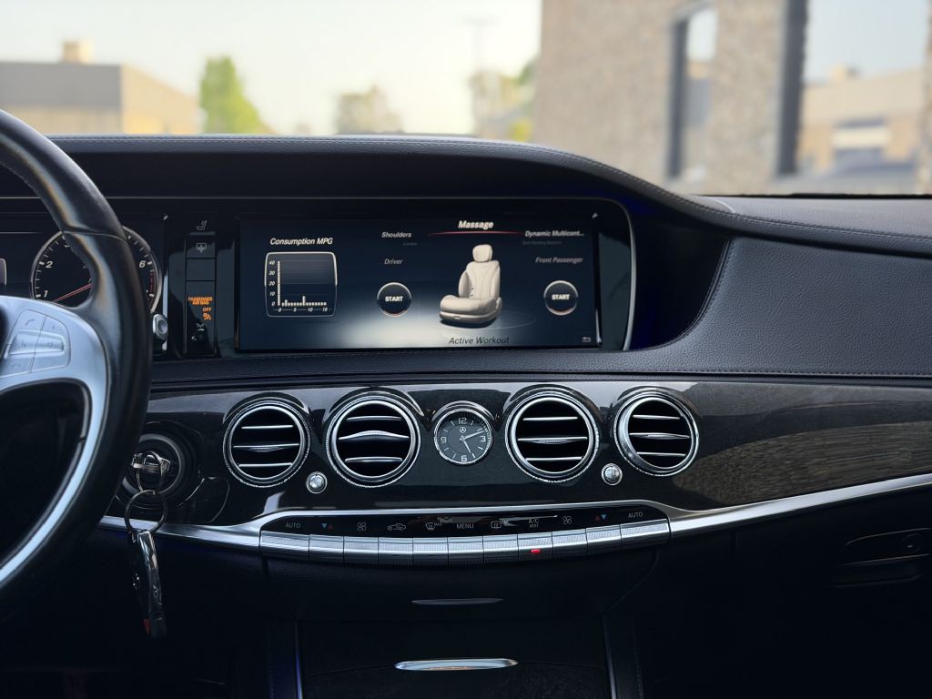2016 Mercedes-Benz S-Class Image 23
