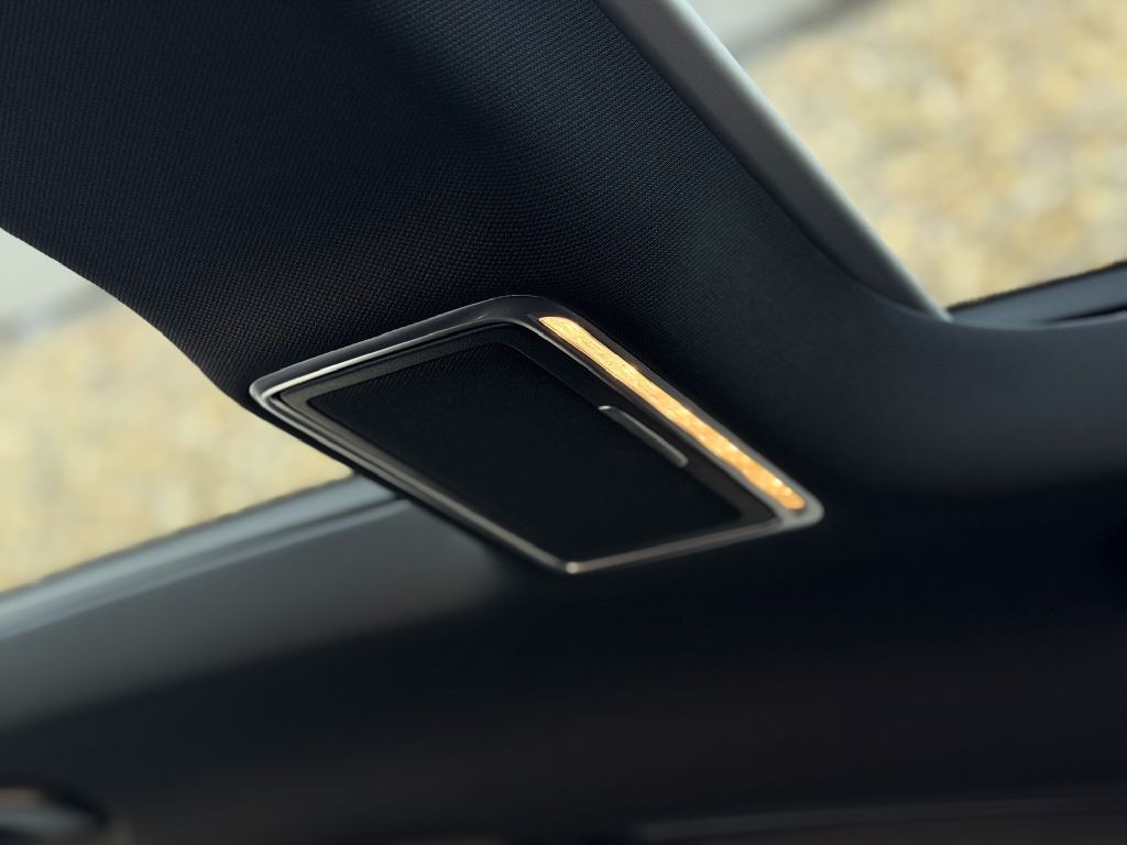2016 Mercedes-Benz S-Class Image 24