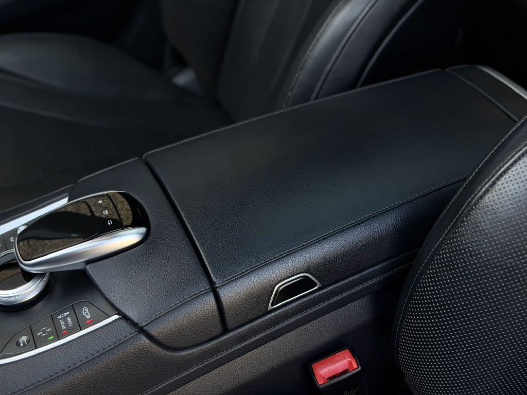 2016 Mercedes-Benz S-Class Image 29