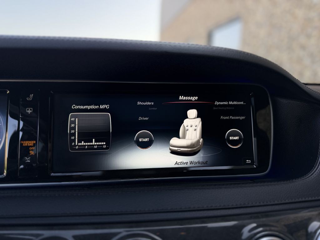 2016 Mercedes-Benz S-Class Image 32