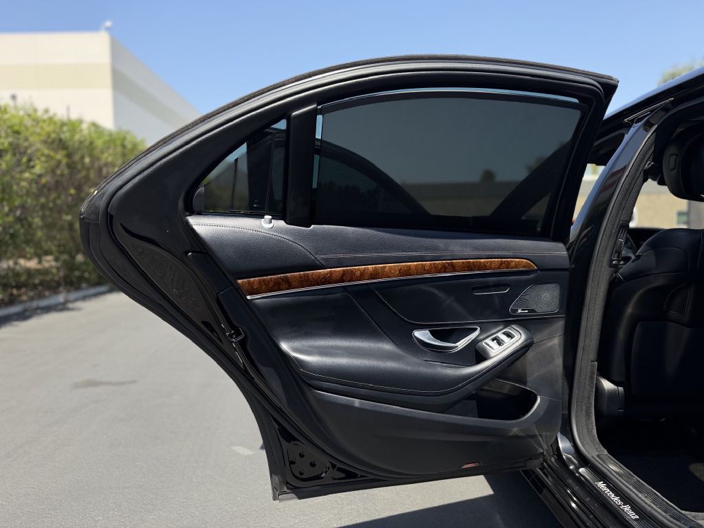 2015 Mercedes-Benz S-Class Image 13