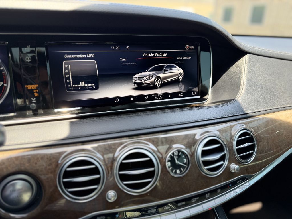 2015 Mercedes-Benz S-Class Image 17