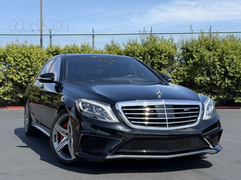 2015 Mercedes-Benz S-Class Image 3