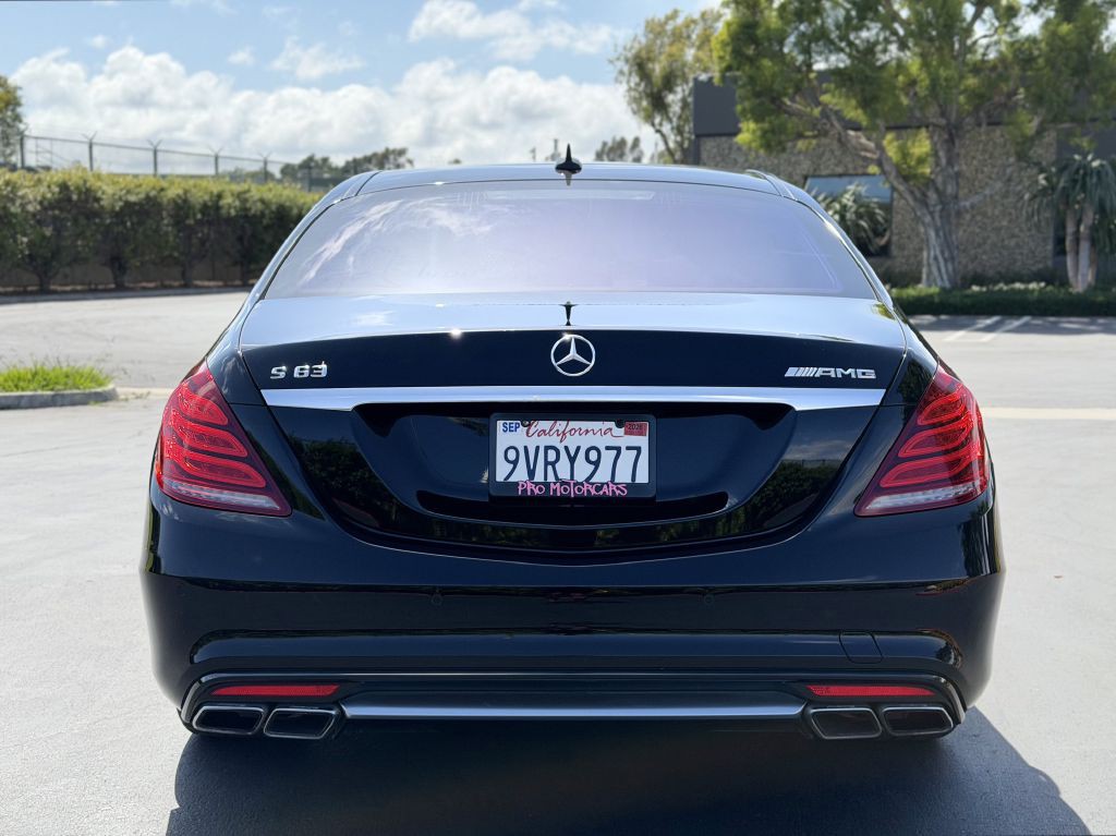 2015 Mercedes-Benz S-Class Image 9