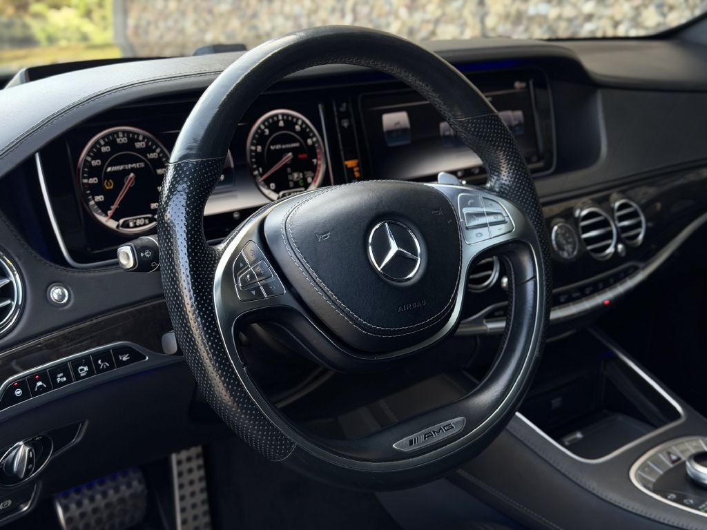2015 Mercedes-Benz S-Class Image 15