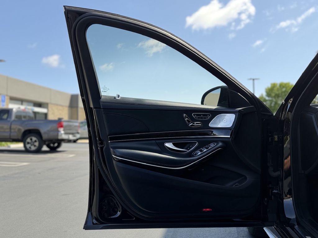 2015 Mercedes-Benz S-Class Image 17