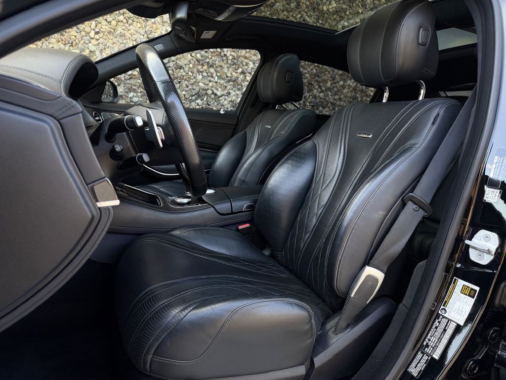 2015 Mercedes-Benz S-Class Image 21