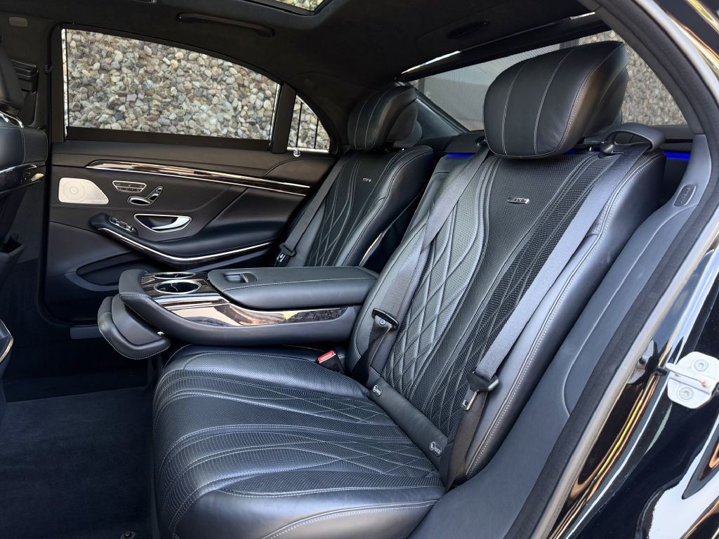 2015 Mercedes-Benz S-Class Image 26