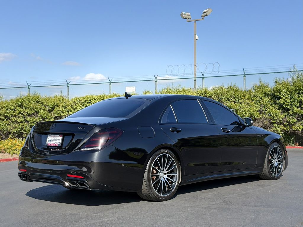 2018 Mercedes-Benz S-Class Image 2